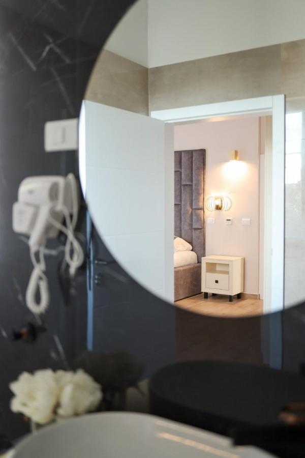 Castello Exclusive Rooms With Breakfast - By Ta Leut Agency Privlaka  Exterior foto