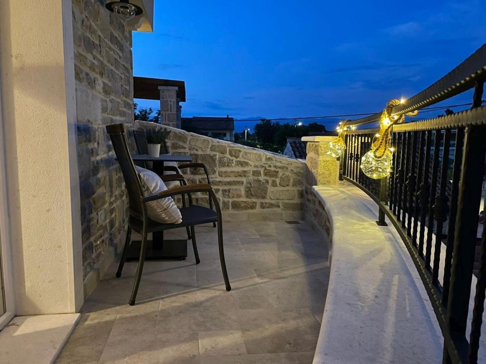 Castello Exclusive Rooms With Breakfast - By Ta Leut Agency Privlaka  Exterior foto